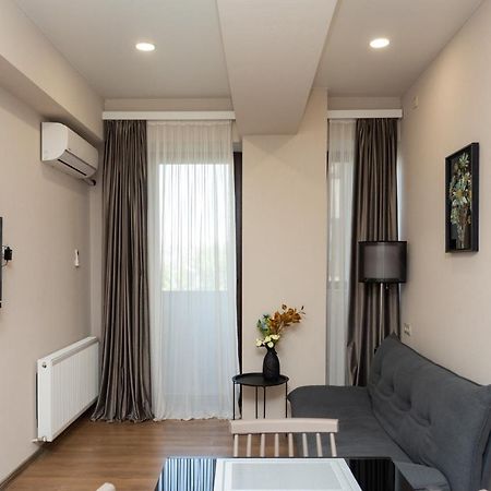 Saburtalo Apartment Tbilisi ภายนอก รูปภาพ