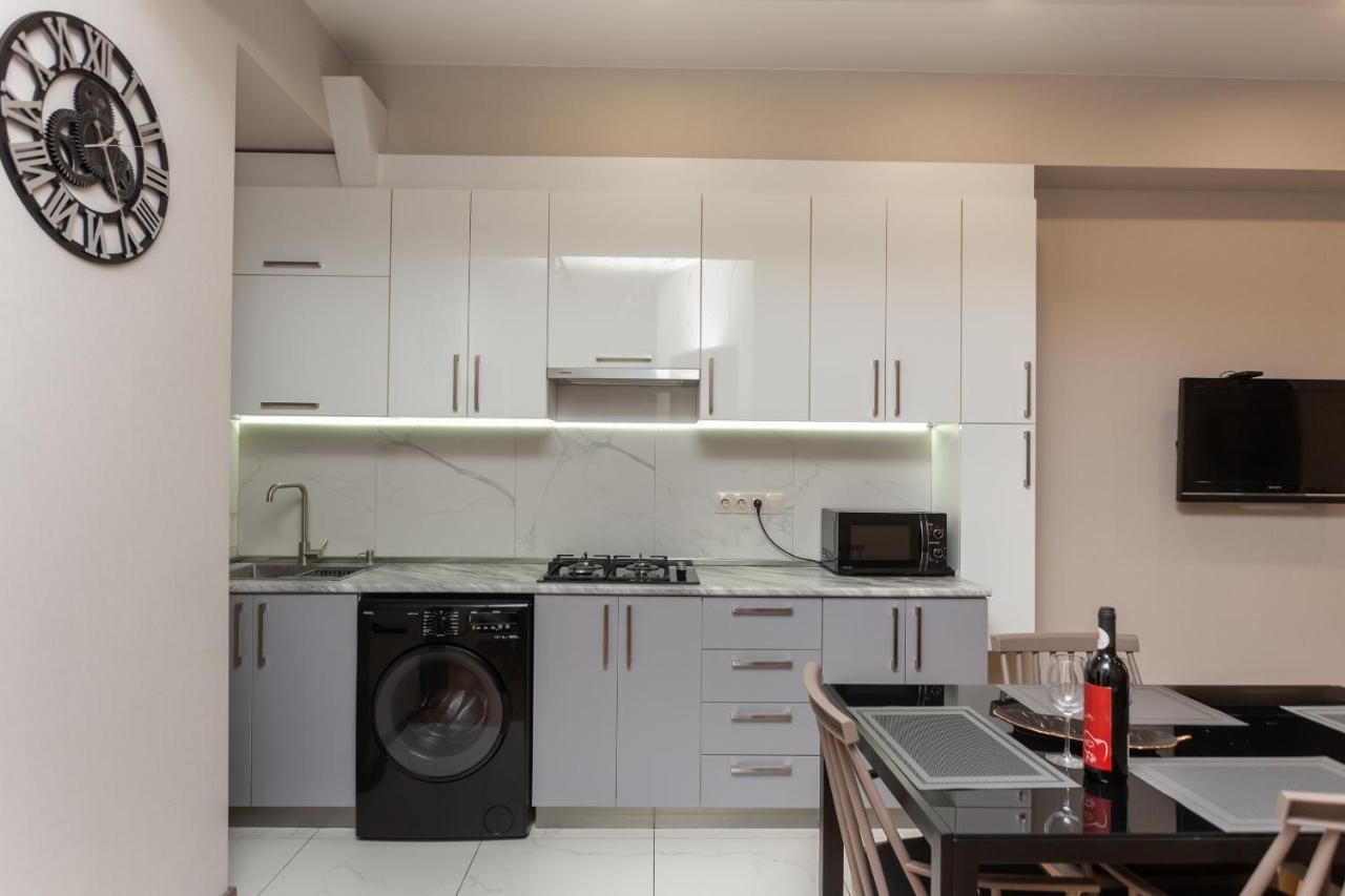 Saburtalo Apartment Tbilisi ภายนอก รูปภาพ
